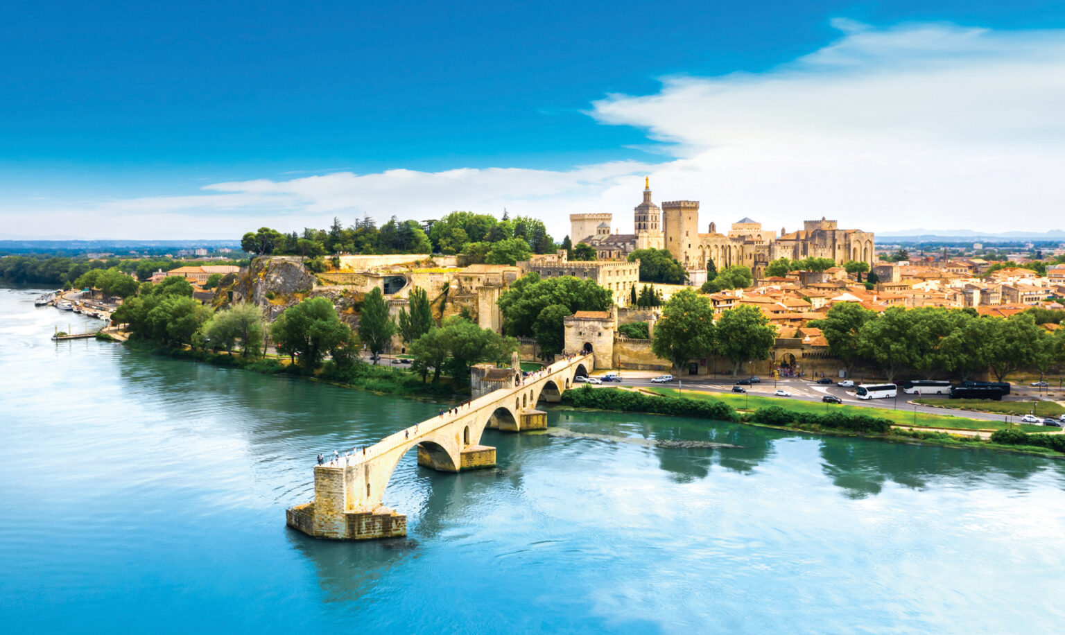 Avignon et le Pont Saint-Bénezet