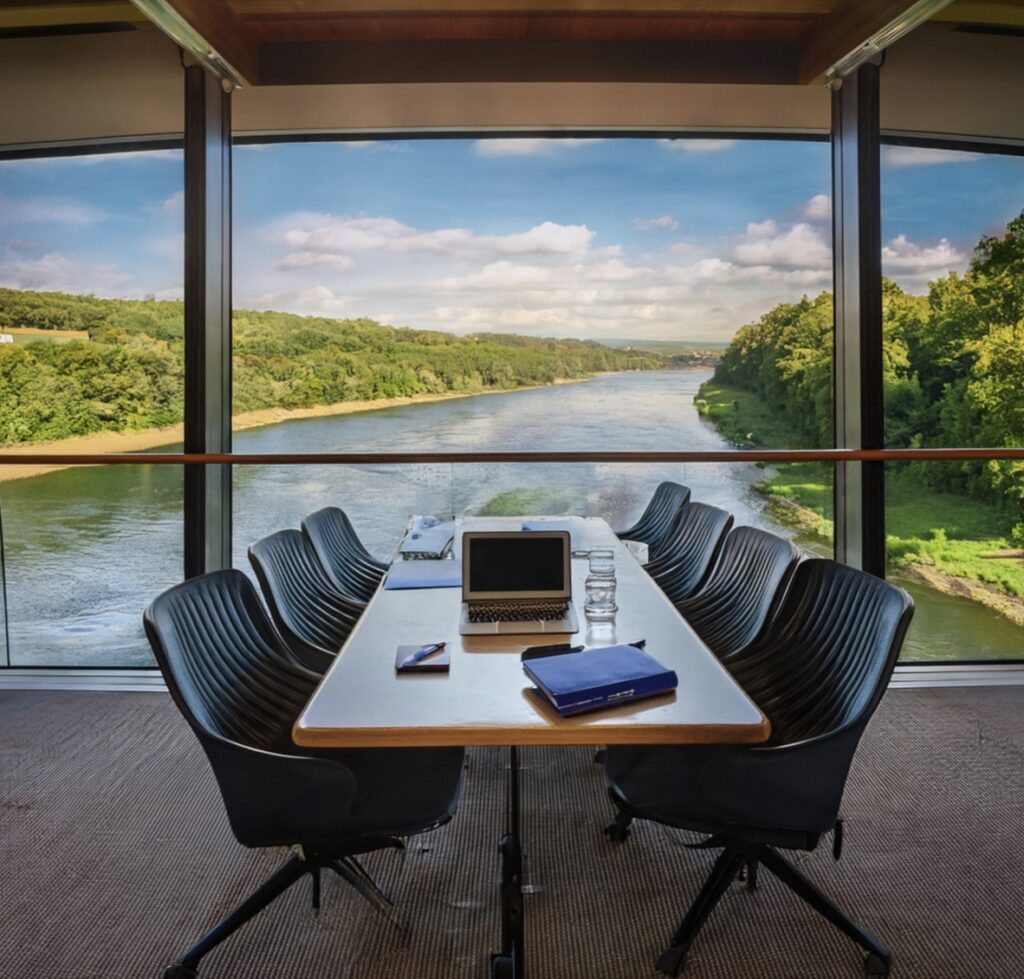 Salle de réunion avec vue sur le Rhône
